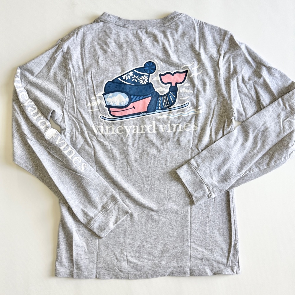 Vineyard Vines Winter Snow Whale Logo Gray Long Sleeve Size XS